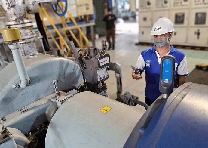 Pengembangan Portable Vibration Meter untuk Pemantauan Kondisi Mesin Industri